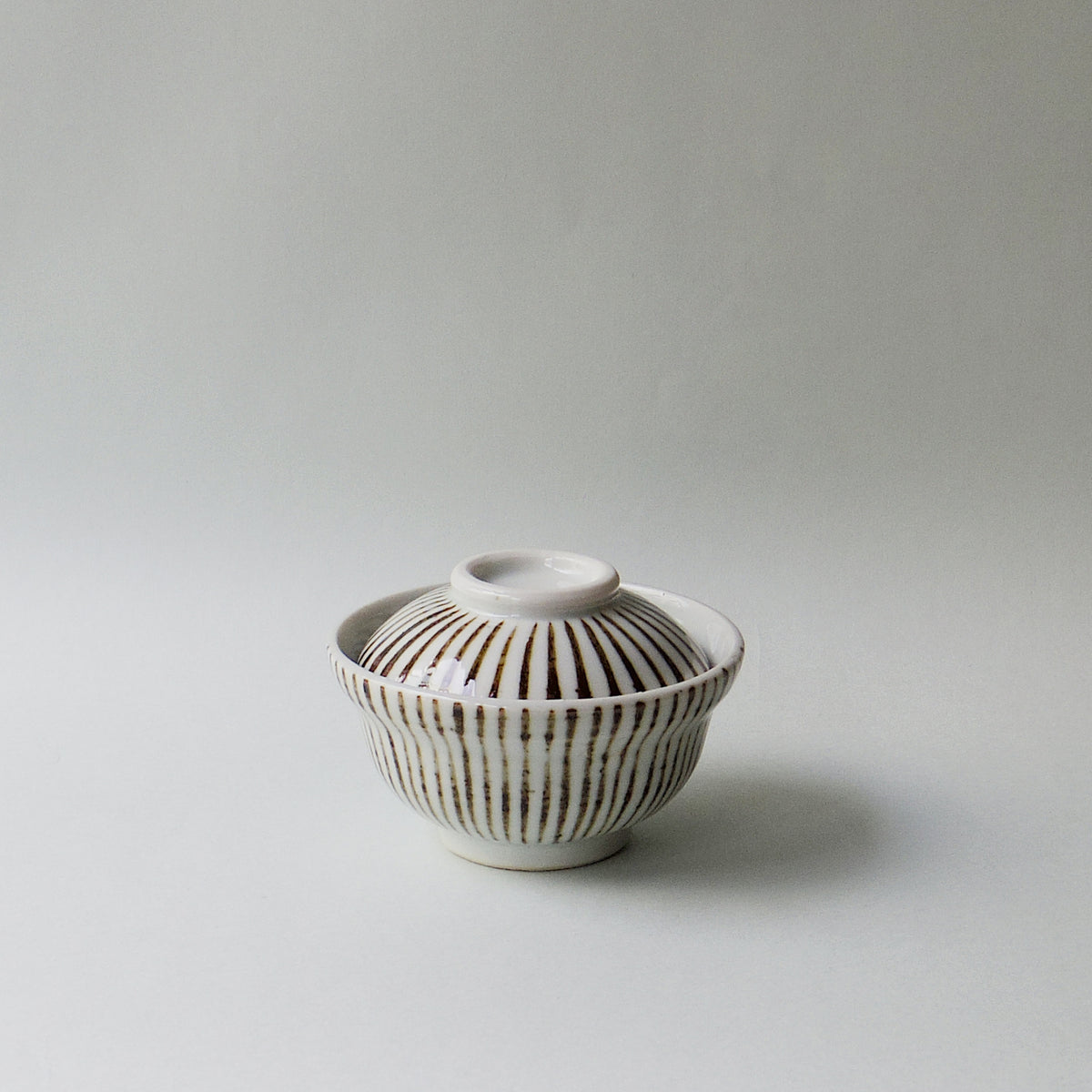 龍峰窯　蓋付き　どんぶり 龍峰窯 蓋付き どんぶり