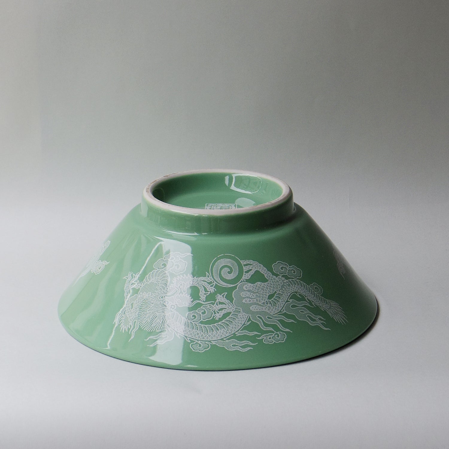 ヒスイ 切立高台6.5寸ラーメン丼 龍雷紋 – MINODONBURI shop