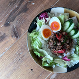 呉須アメ十字盛り丼