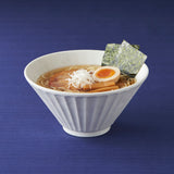 軽量　しのぎ反り丼　L　黄瀬戸　盛付